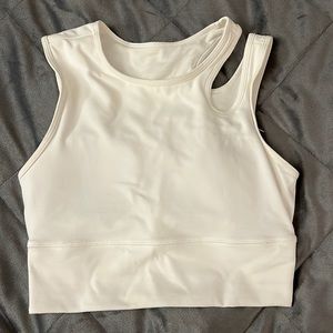Lululemon crop tank with built in support size 4 white